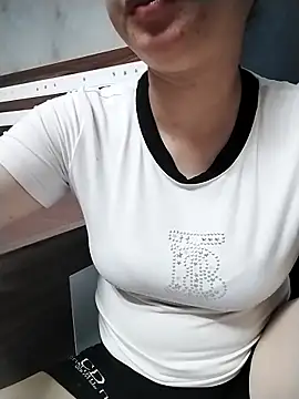 Mie rose online show from 04-11-26, 01:02