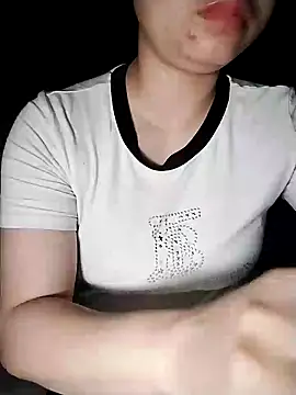 Mie rose online show from 04-29-26, 11:22