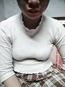 Mie rose online show from 12-05-25, 02:32