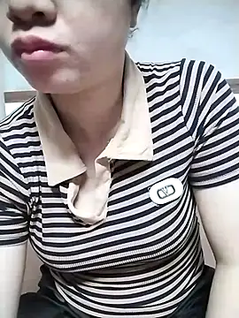 Mie rose online show from 04-23-26, 01:13
