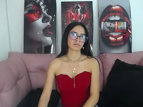 Miahotcs1 online show from 05-15-26, 05:11