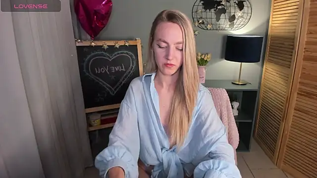 mishapallmer online show from 10-02-25, 01:53