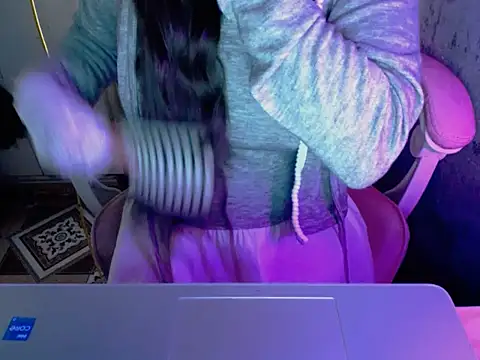 ahoa Tk online show from 11-08-25, 05:44