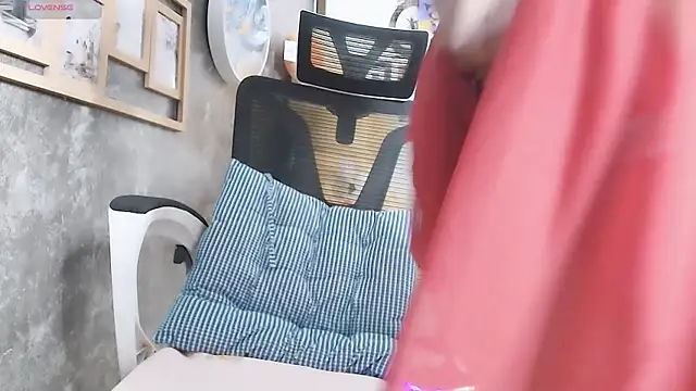 Snapshot of Mika_Kasumi chatting on 09-20-25, 04:01 Mika Kasumi online show from 09-20-25, 04:01