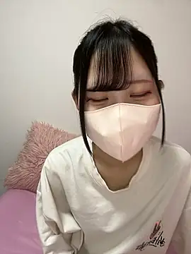 noa uxu online show from 09-30-25, 01:11