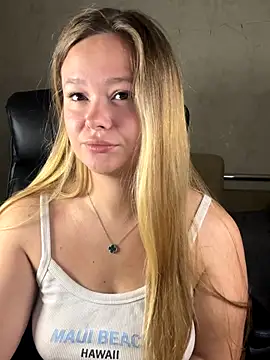CaramelleSugar  online show from 09-29-25, 04:34