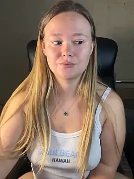 CaramelleSugar  online show from 10-02-25, 06:22