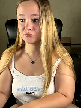 CaramelleSugar  online show from 09-26-25, 05:42