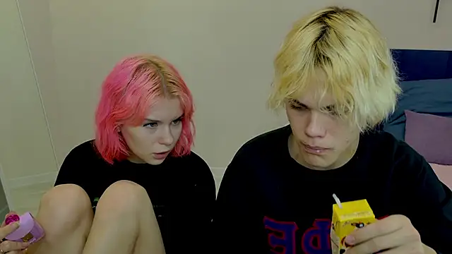 Bonnie And C1yde online show from 10-22-25, 05:12