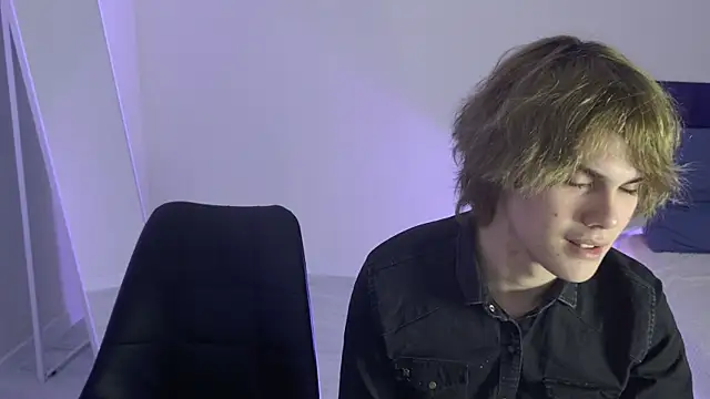 Bonnie And C1yde online show from 11-29-25, 05:24