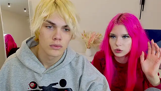 Bonnie And C1yde online show from 10-06-25, 05:02