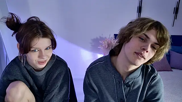 Bonnie And C1yde online show from 12-15-25, 05:19