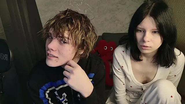 Bonnie And C1yde online show from 03-07-26, 05:14