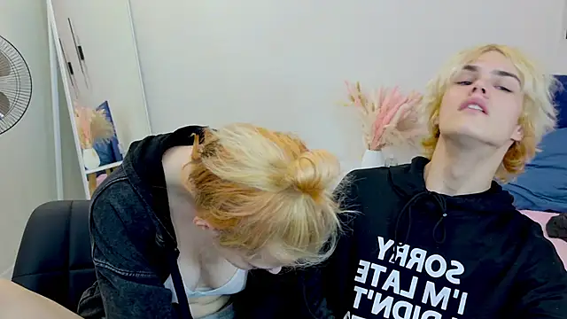 Bonnie And C1yde online show from 09-20-25, 05:07