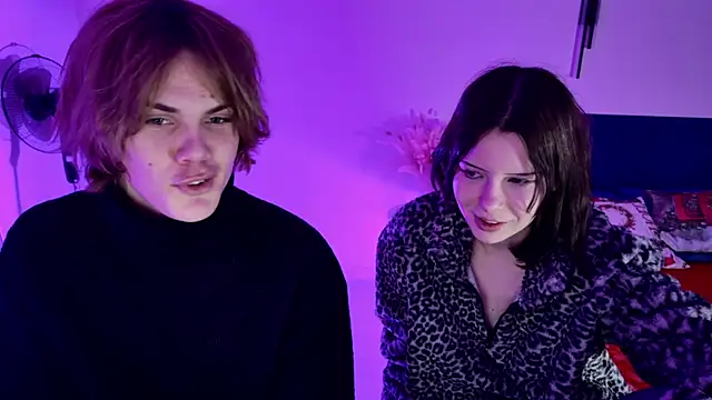 Snapshot of Bonnie_And_C1yde chatting on 01-18-26, 02:20 Bonnie And C1yde online show from 01-18-26, 02:20