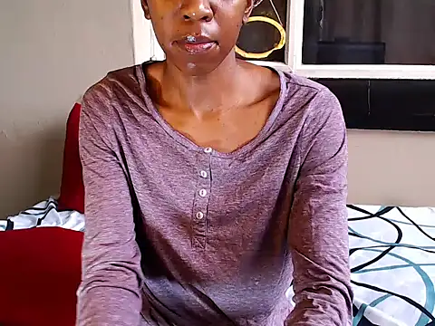 PetiteEbonyBabe online show from 09-28-25, 07:37