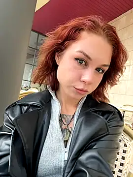 RosieSecret online show from 09-17-25, 05:20