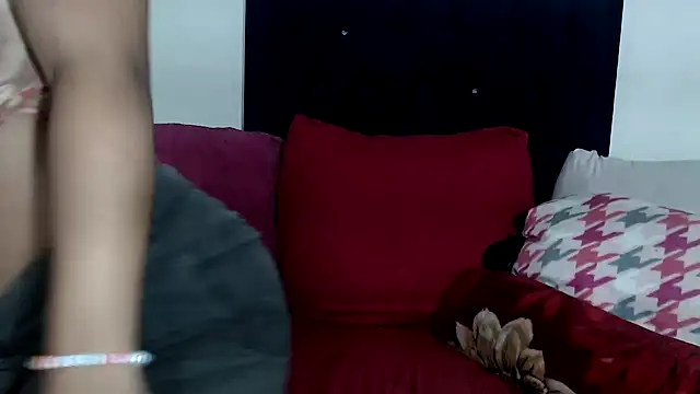 BUNNYCHOWX28 online show from 03-01-26, 12:32