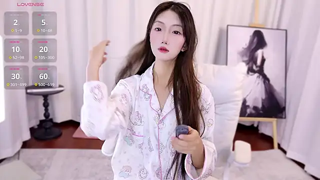 hanbaobao online show from 10-18-25, 10:28