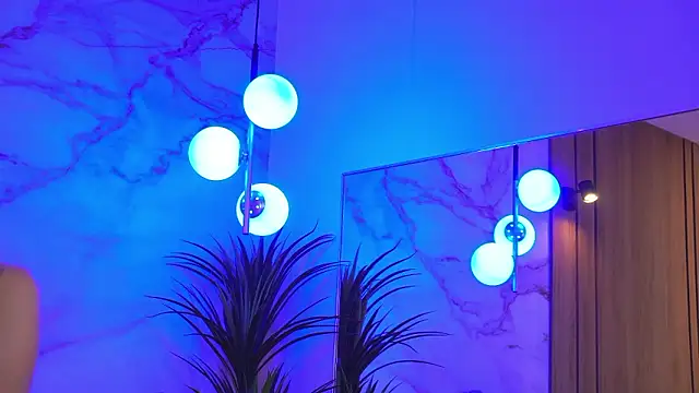 EllyLynn online show from 03-22-26, 07:15