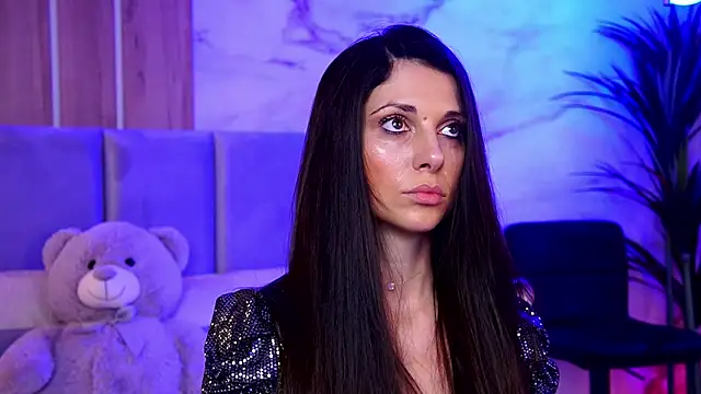 EllyLynn online show from 10-25-25, 06:30