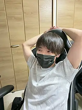 Snapshot of jiji9253 chatting on 05-22-26, 12:58 jiji9253 online show from 05-22-26, 12:58