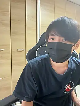 jiji9253 online show from 07-18-26, 04:54