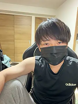 Snapshot of jiji9253 chatting on 05-06-26, 01:37 jiji9253 online show from 05-06-26, 01:37