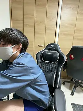 jiji9253 online show from 04-12-26, 01:14