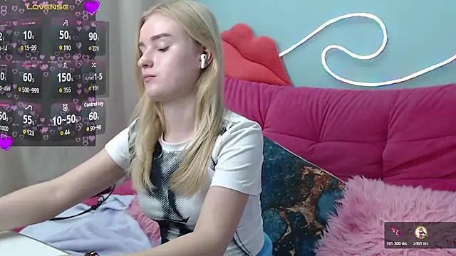 SofySofty online show from 11-22-25, 05:45