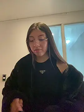 Sara-cooper2 online show from 06-11-26, 02:58