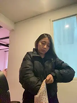 Sara-cooper2 online show from 06-19-26, 02:45