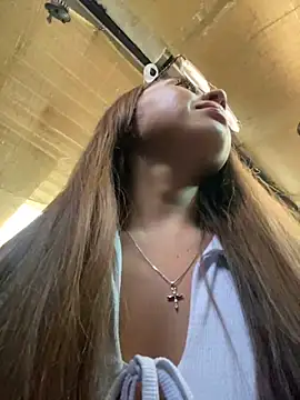 Sara-cooper2 online show from 10-03-25, 09:27