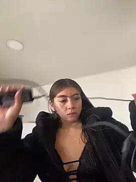 Sara-cooper2 online show from 10-16-25, 01:30