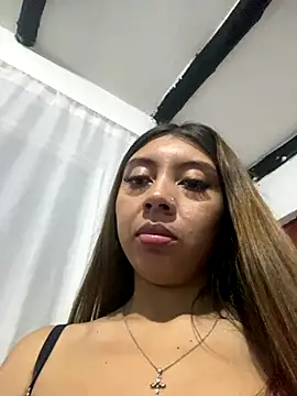 Sara-cooper2 online show from 01-08-26, 03:45