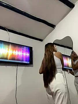 Sara-cooper2 online show from 10-28-25, 12:59