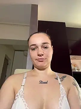 Baby Eva23 online show from 05-18-26, 12:10
