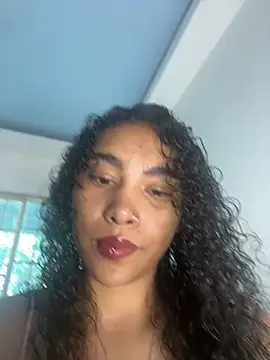 SophieD online show from 04-27-26, 12:58