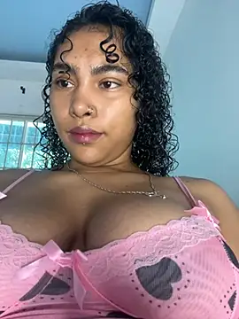 SophieD online show from 04-16-26, 01:01