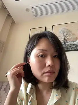 Mier-cn online show from 06-12-26, 04:10
