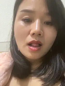 Mier-cn online show from 11-25-25, 01:33