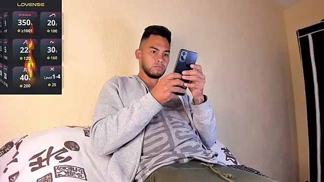 kaifas dirty online show from 12-19-25, 11:34