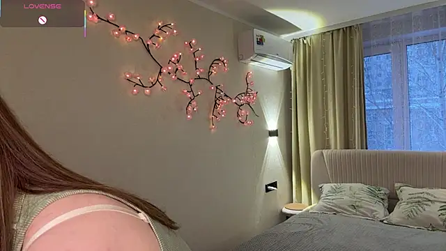 NguyetHankey online show from 01-09-26, 06:09