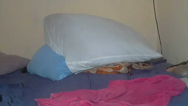 AnnabigpussyXO online show from 03-02-26, 04:58