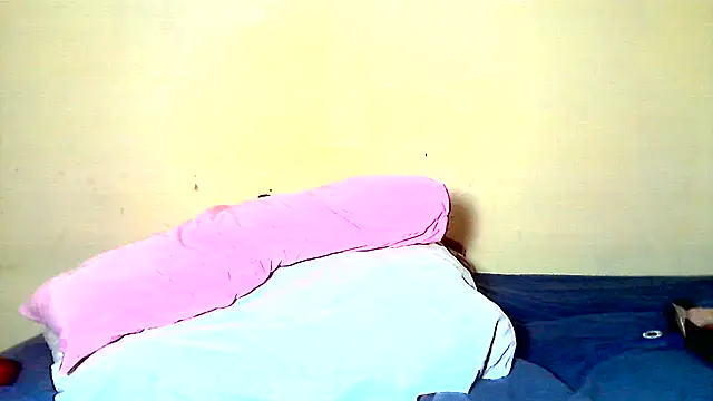 AnnabigpussyXO online show from 05-11-26, 10:27