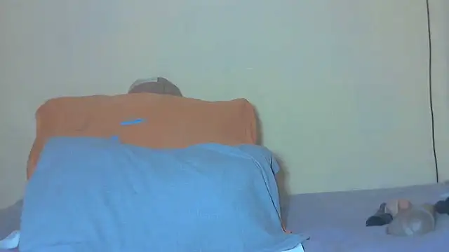 AnnabigpussyXO online show from 05-08-26, 07:34