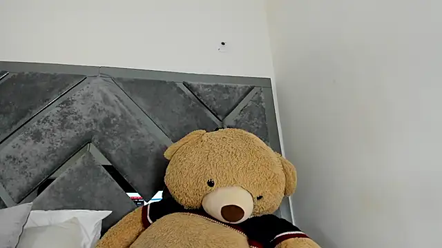 Sweet Salome1 online show from 10-27-25, 02:07