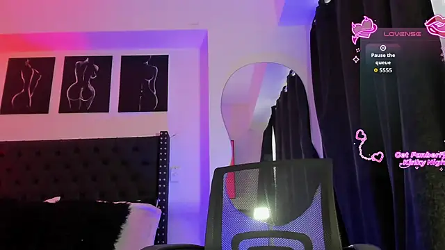 scarlet106 online show from 01-05-26, 10:02