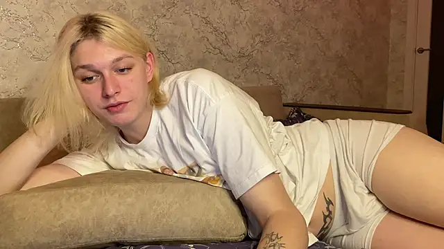 evelina228 online show from 12-04-25, 08:30