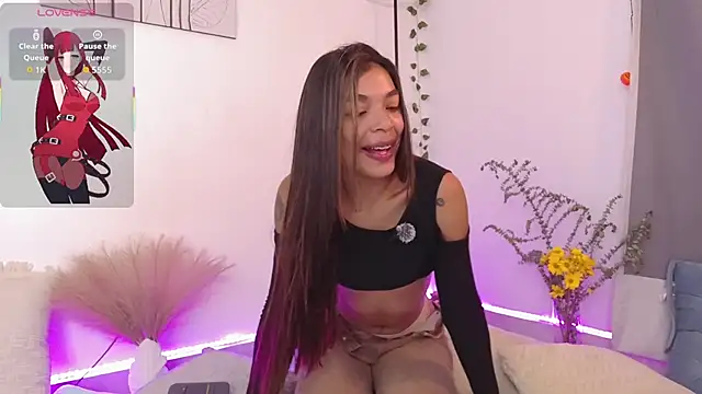 Nicolle swt online show from 10-06-25, 11:00